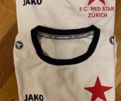 2x Jako T-shirt Gr. 152